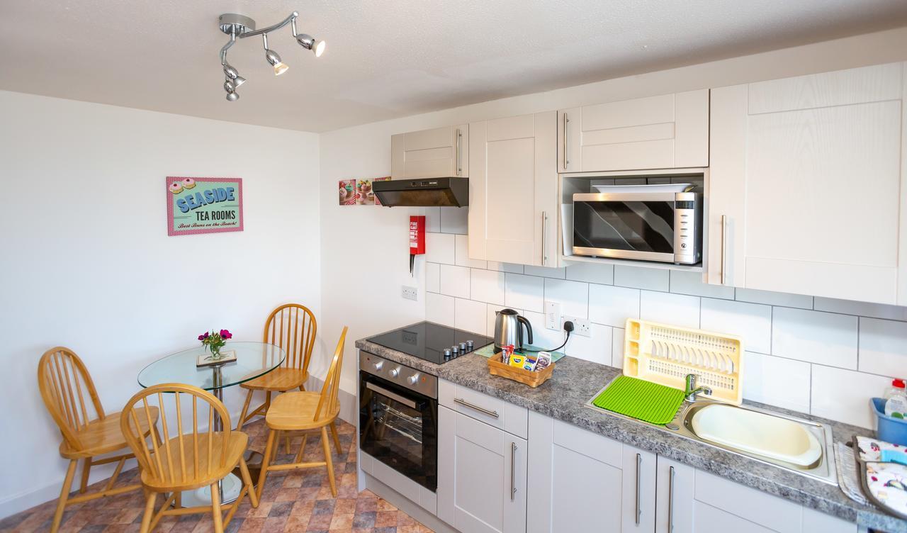 Beau Vallon Holiday Apartments Saint Peter Екстериор снимка